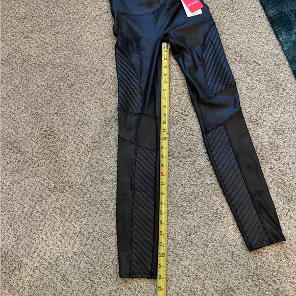 SPANX Faux Leather Moto Leggings – Very Black (S/P, NWT) - Picture 12 of 13